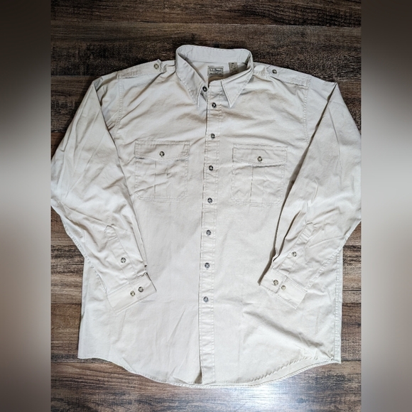 L.L. Bean Safari Button Down with Epaulets. Size XL-Tall in Tan Made in Canada - Picture 1 of 8